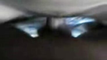 Mặt xăm Châu Á sucking shlong dit nhau co thuyet minh