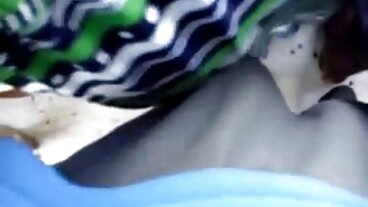 Wise stepmom Rachael disguises mình như là phim sex du nhau một twin đến có một nhìn tại stepdaughter